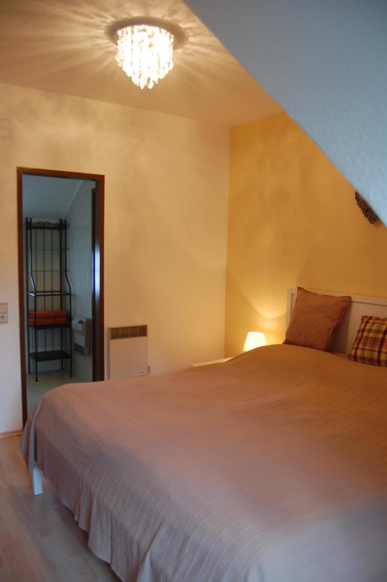 Hofgassl Zentgraf Bed & Breakfast Moerbisch Am See Ngoại thất bức ảnh